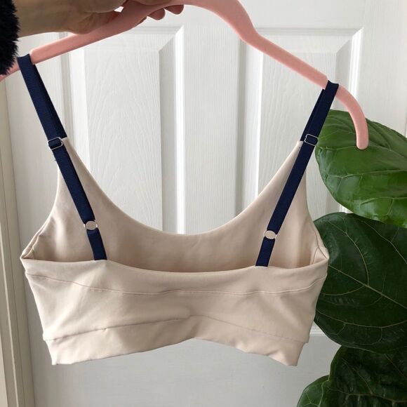 Live The Process Stretch Supplex Sports Bra - Picture 7 of 10